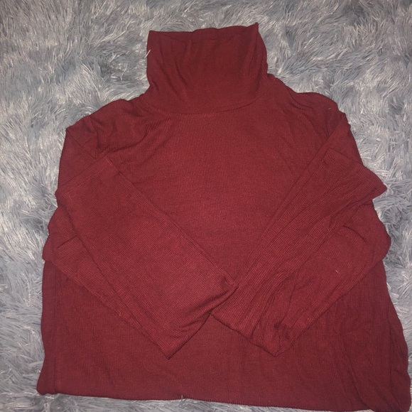 Turtleneck - Picture 2 of 3